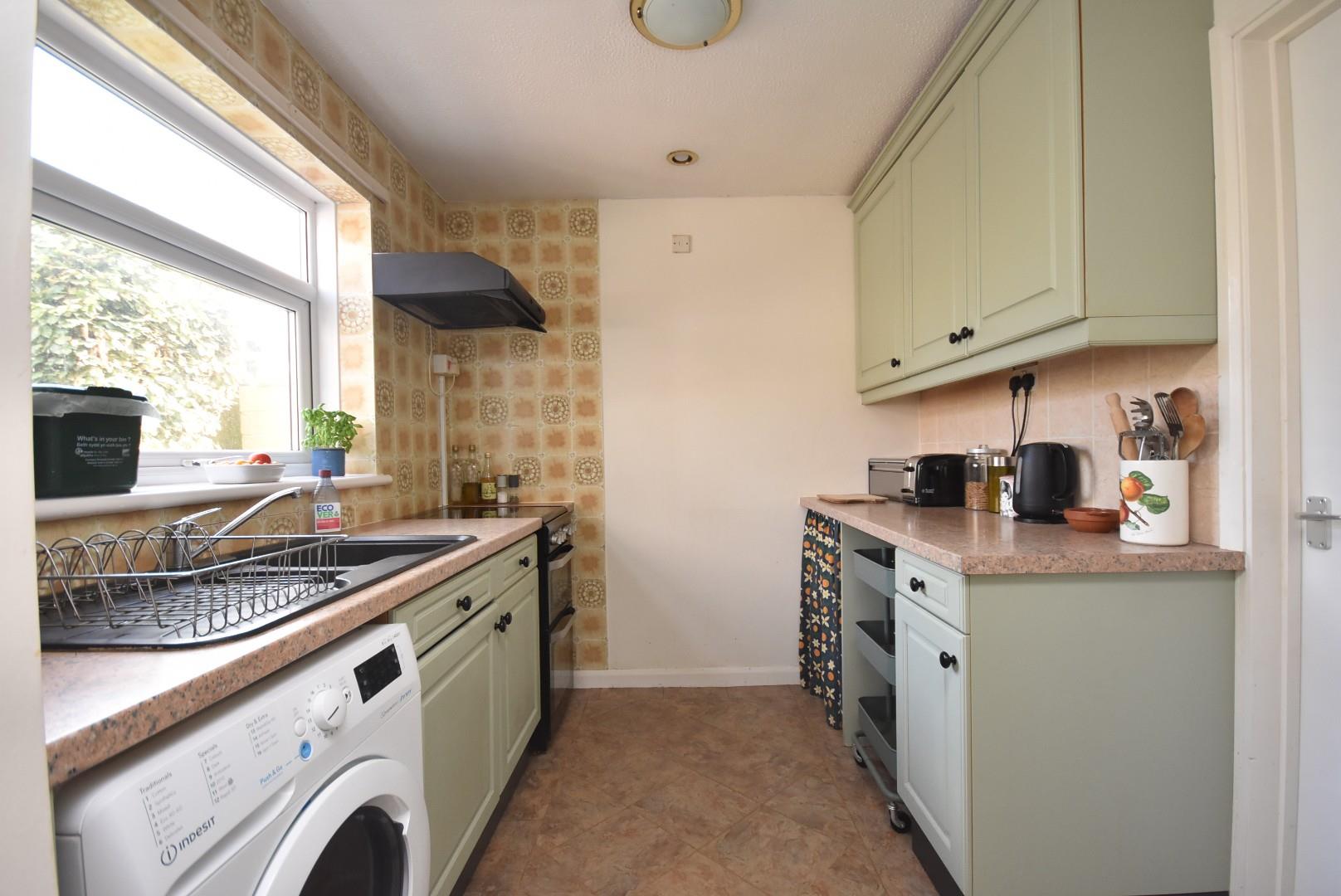 3 Hastings Close, Penarth, CF64 2TH